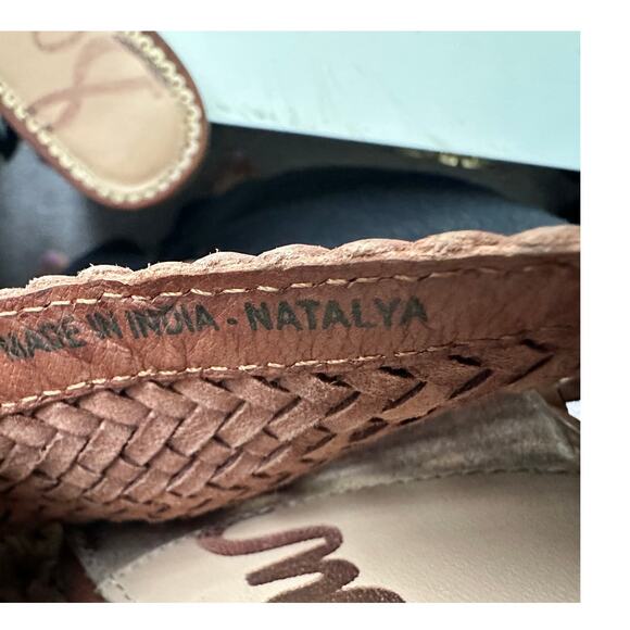 Sam‎ Eldeman Women's Natalya Woven Leather Mules - Picture 6 of 9